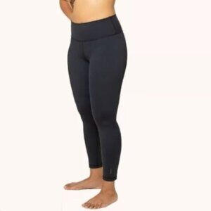NWT Lively Women's Black The Yoga Gym Nylon Spandex Active Legging Size XS